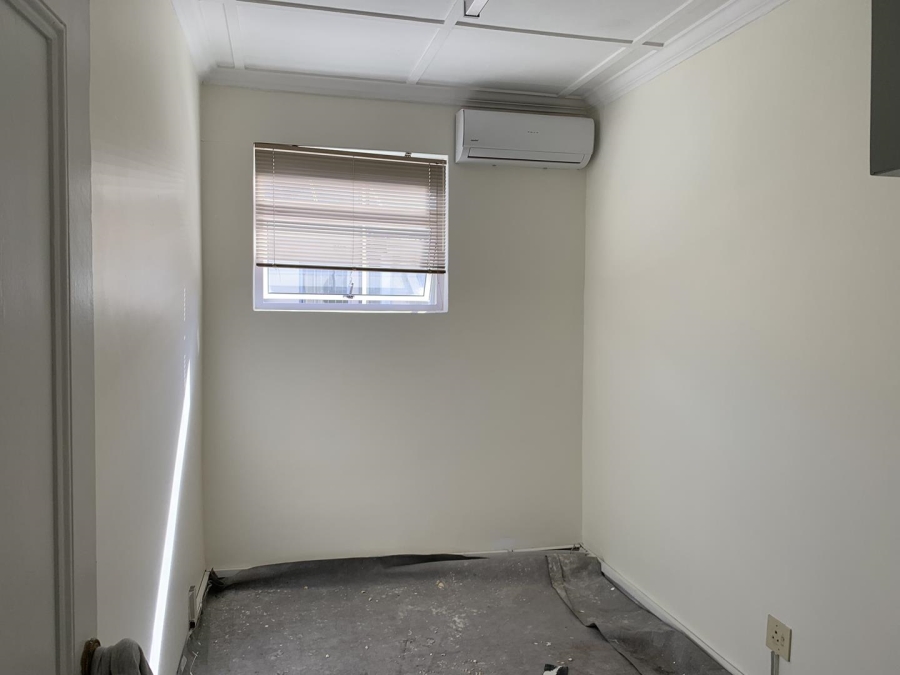 To Let Commercial Property for Rent in Rondebosch Western Cape
